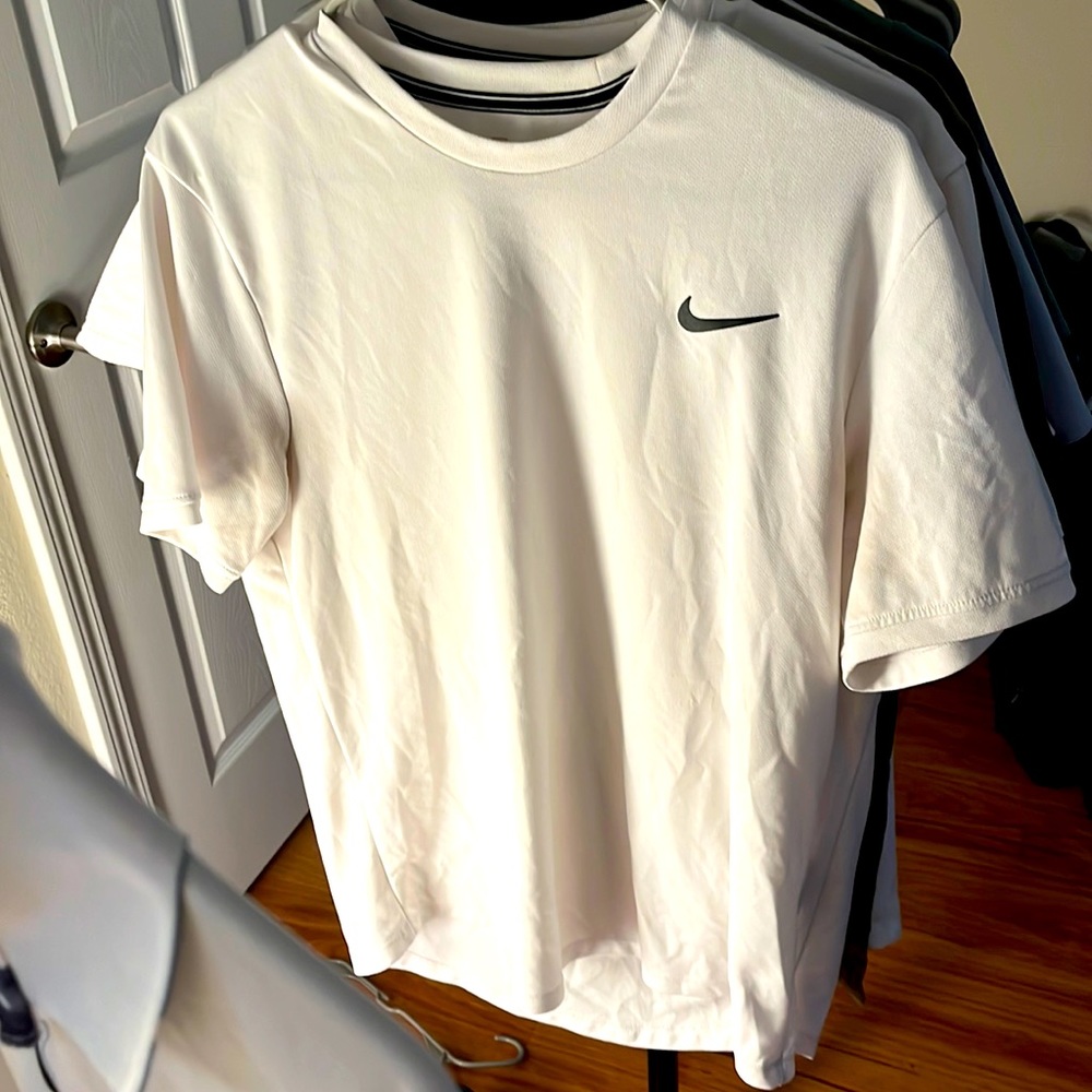 nike dri fit tennis shirt